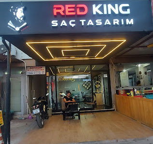 Red King Saç Tasarım Yerel İşletme fotoğrafı 3